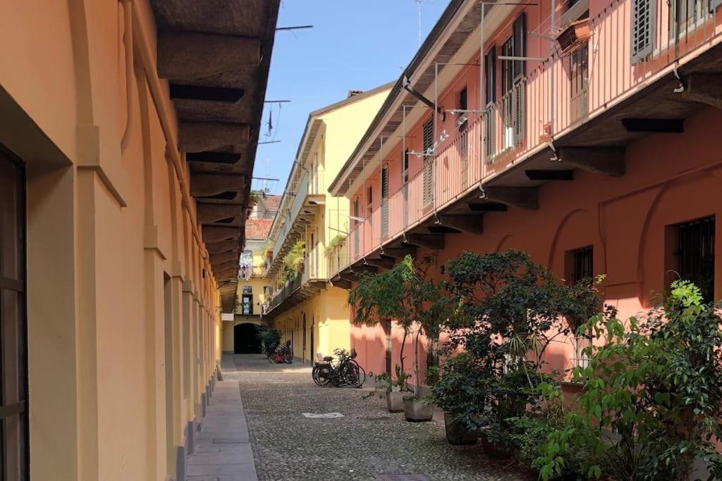 Cozy Loft Navigli, Close To Duomo And Bocconi - Italy Flat Vacation Milano Esterno foto