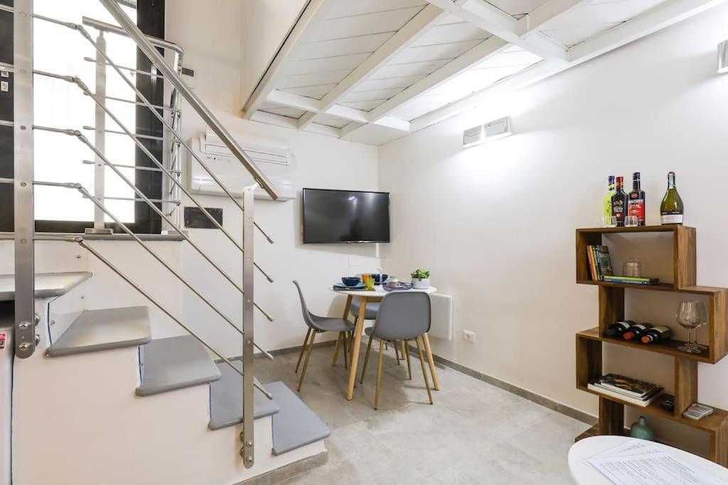 Cozy Loft Navigli, Close To Duomo And Bocconi - Italy Flat Vacation Milano Esterno foto
